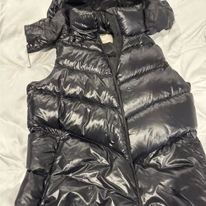 Women's Black Puffer Vest